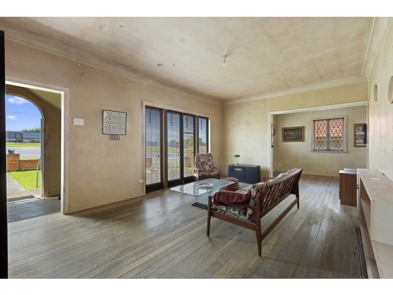 687 Old Cleveland Road, Camp Hill QLD 4152