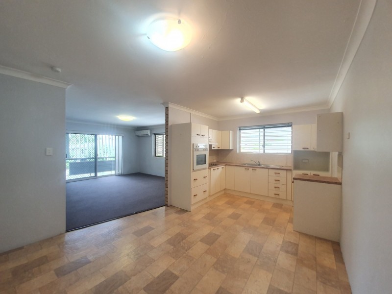 3/4 Nicklin Street, Coorparoo QLD 4151