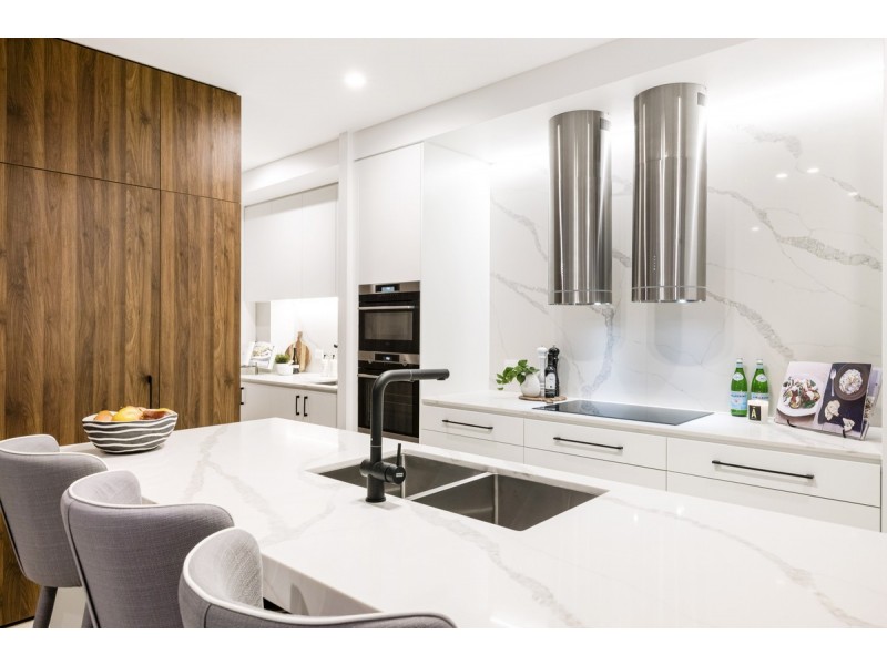 35 Smith Place, Cannon Hill QLD 4170