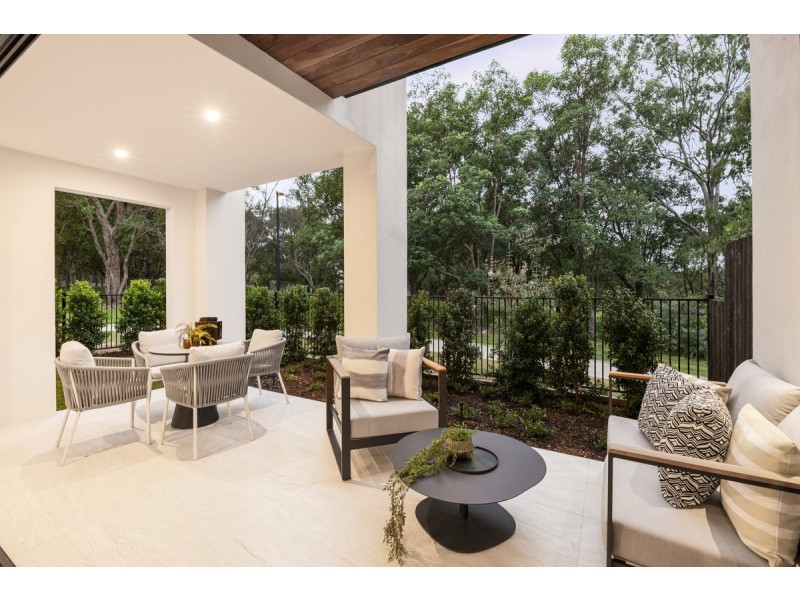 35 Smith Place, Cannon Hill QLD 4170