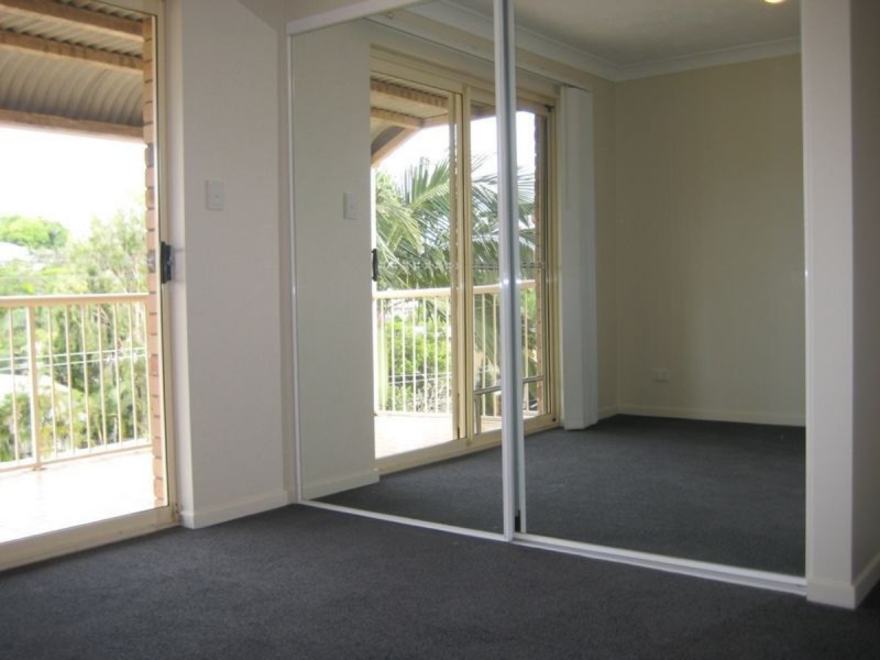 4/98 Pembroke Road, Coorparoo QLD 4151