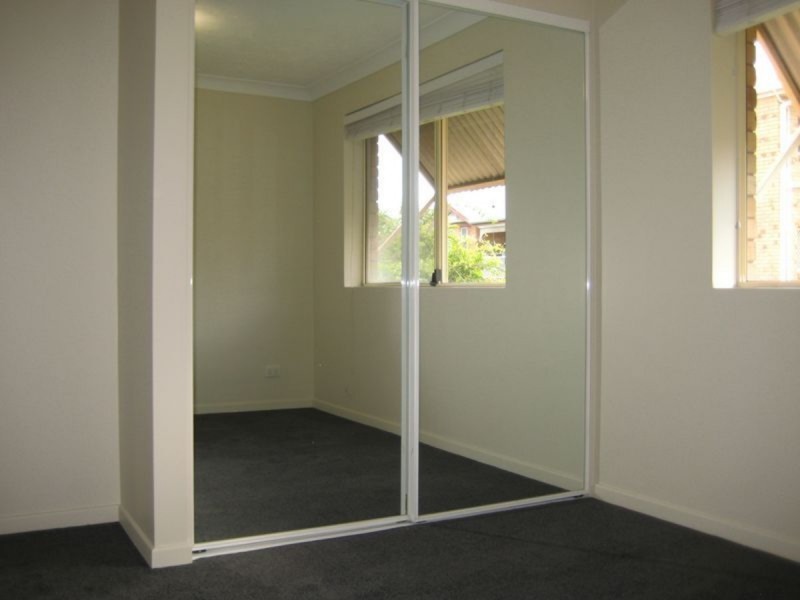 4/98 Pembroke Road, Coorparoo QLD 4151