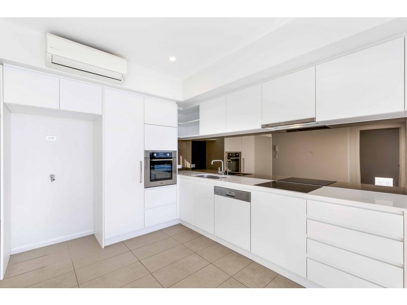 20503/300 Old Cleveland Road, Coorparoo QLD 4151