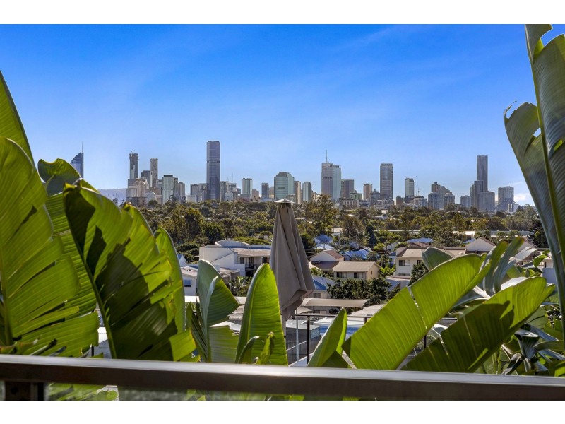 20503/300 Old Cleveland Road, Coorparoo QLD 4151