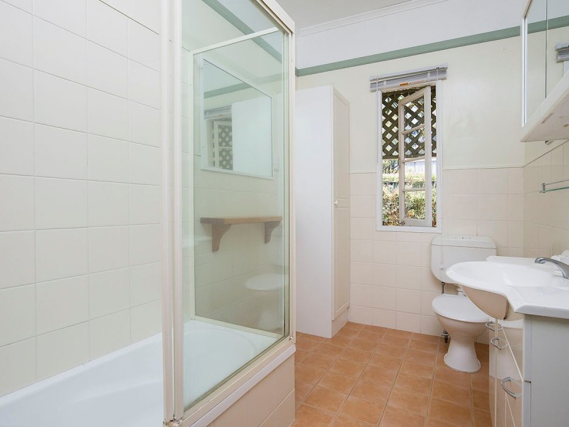 55 Canopus Street, Coorparoo QLD 4151