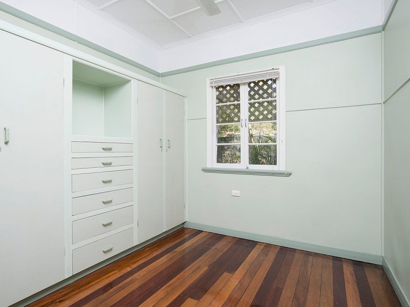 55 Canopus Street, Coorparoo QLD 4151