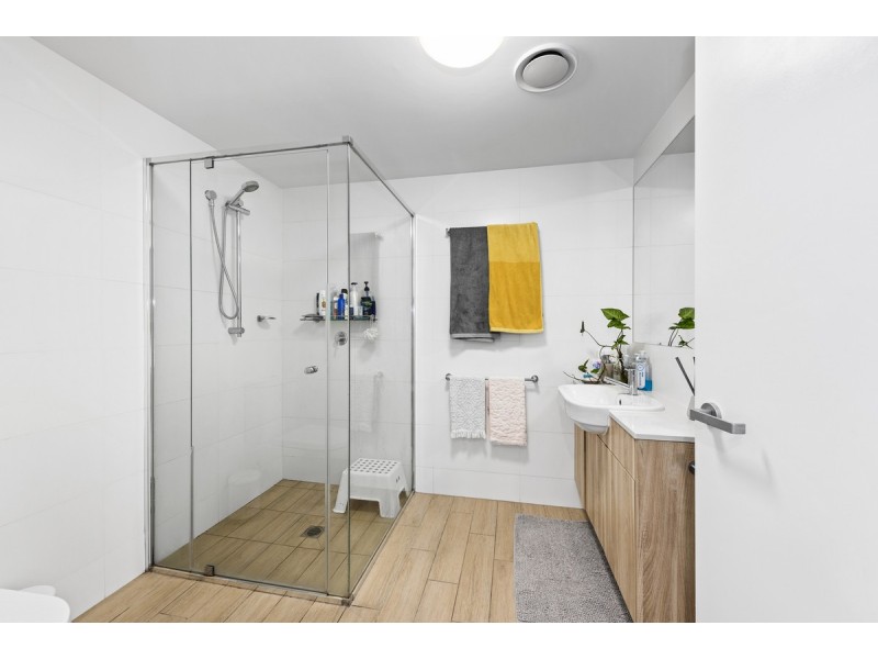 37B Harbour Road, Hamilton QLD 4007