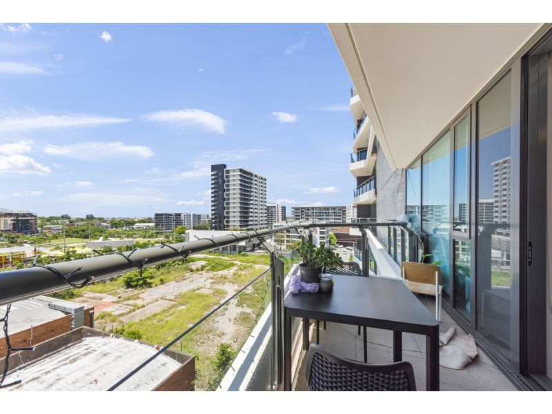 37B Harbour Road, Hamilton QLD 4007