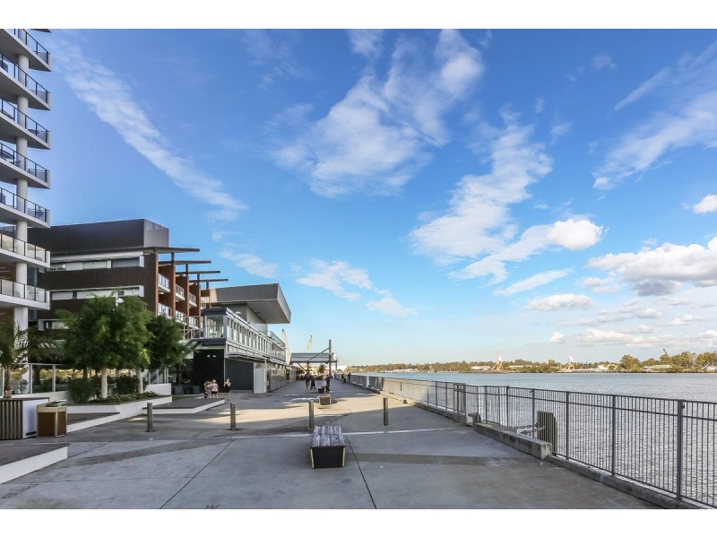 37B Harbour Road, Hamilton QLD 4007