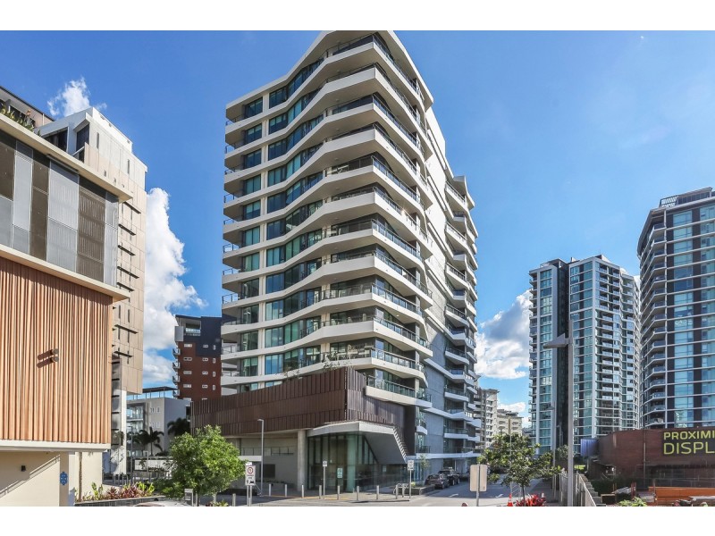 37B Harbour Road, Hamilton QLD 4007