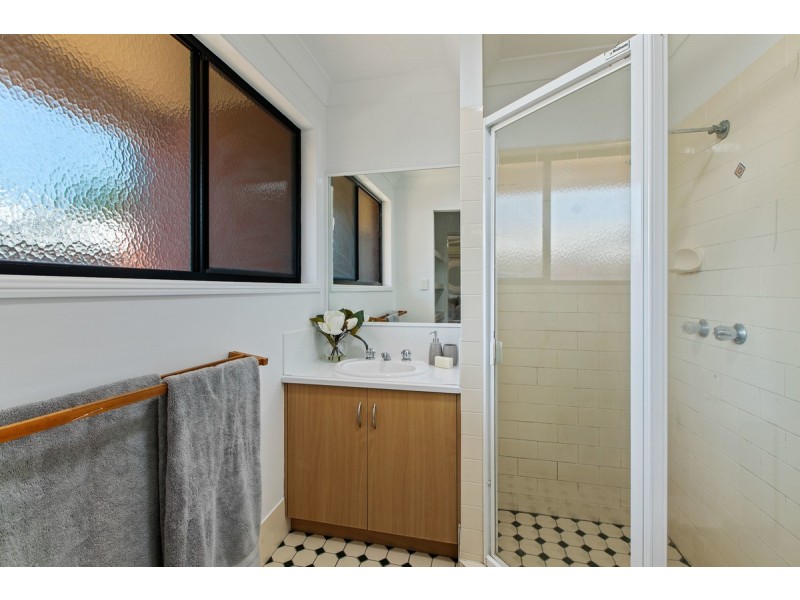 3/46 Gladys Street, Greenslopes QLD 4120