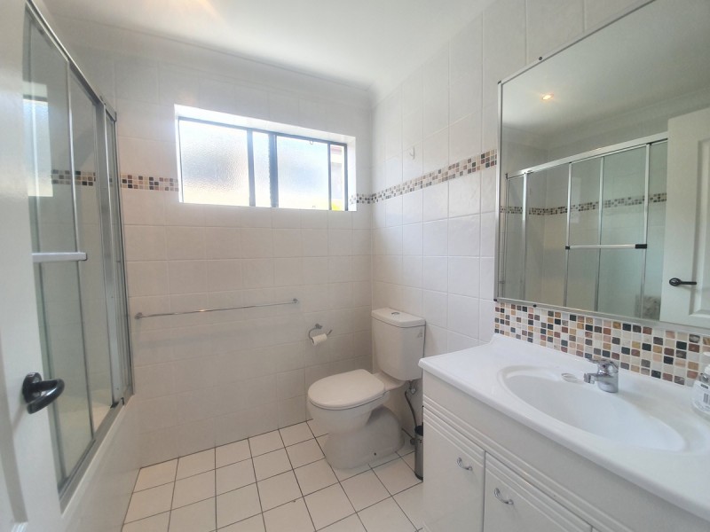 8/17-19 Rialto Street, Coorparoo QLD 4151