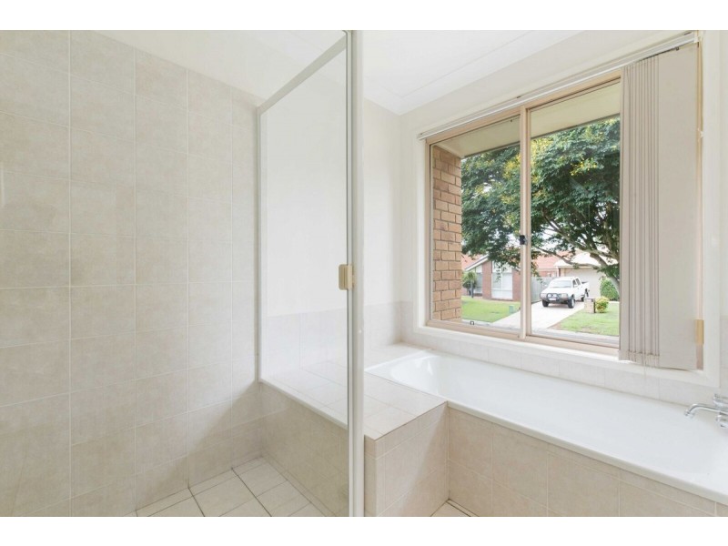 36 Summit Street, Belmont QLD 4153