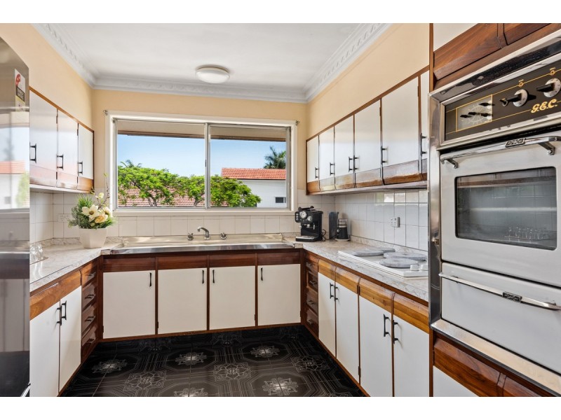 39 Manson Road, Hendra QLD 4011