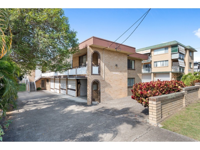 2/30 Wellington Street, Coorparoo QLD 4151