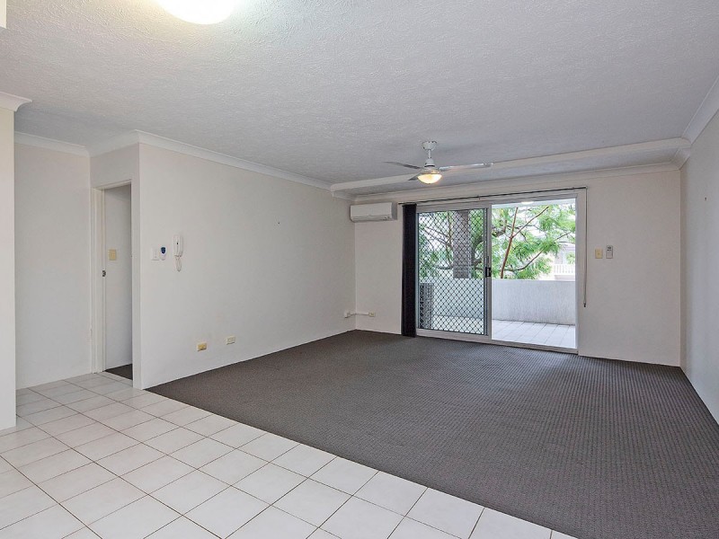 4/11 Shakespeare Street, Coorparoo QLD 4151