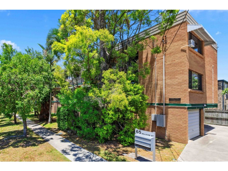 2/65 Jellicoe Street, Coorparoo QLD 4151