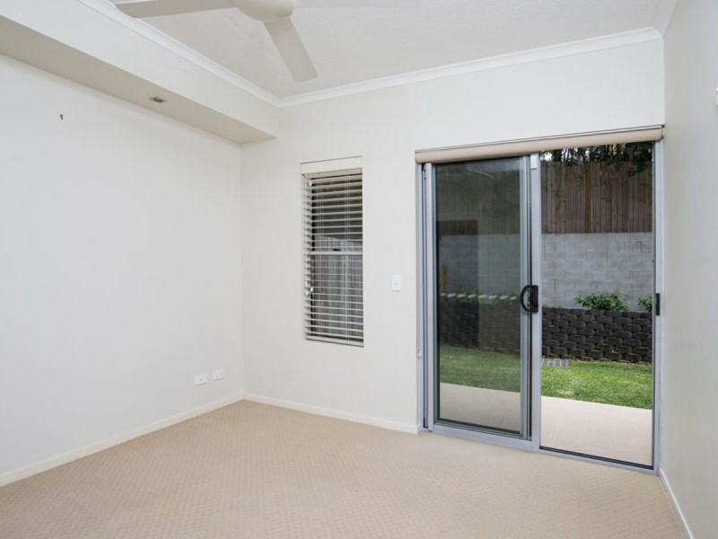 2/86 Pembroke Road, Coorparoo QLD 4151