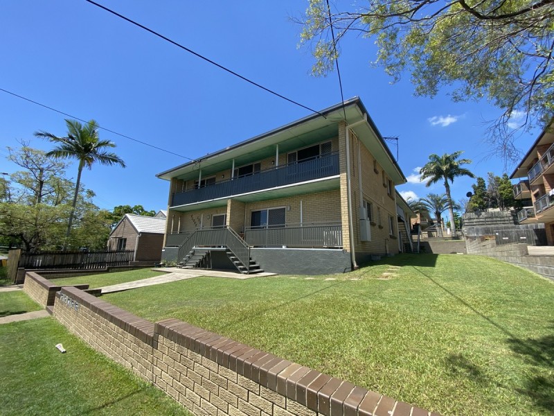 4/4 Nicklin Street, Coorparoo QLD 4151