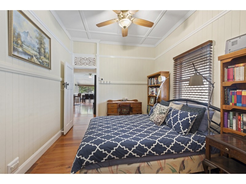 35 Nudgee Road, Hamilton QLD 4007