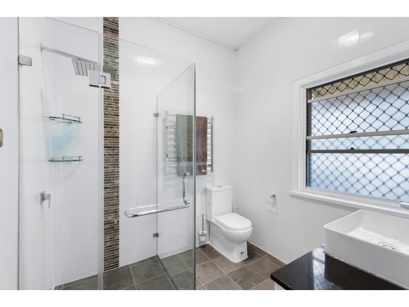 35 Nudgee Road, Hamilton QLD 4007