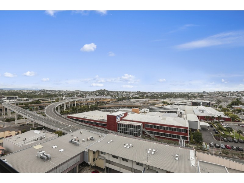 1085/16 Hamilton Place, Bowen Hills QLD 4006