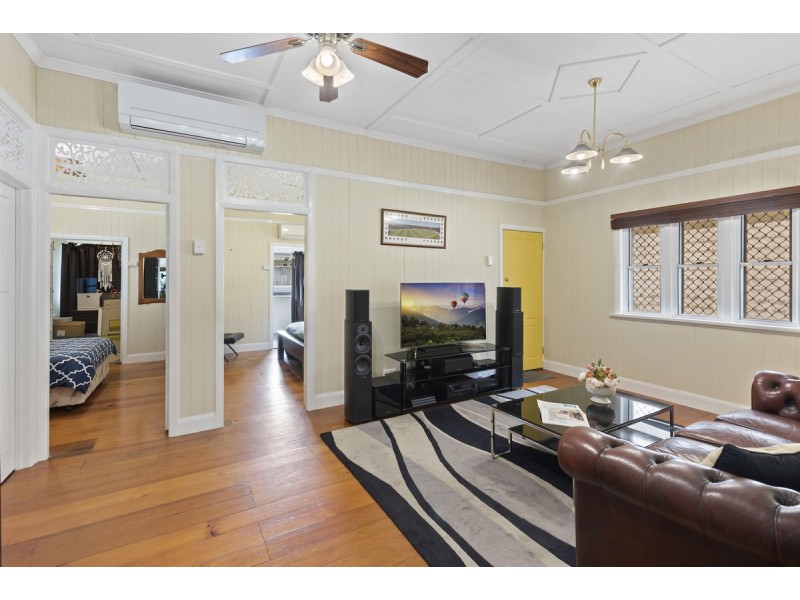 35 Nudgee Road, Hamilton QLD 4007