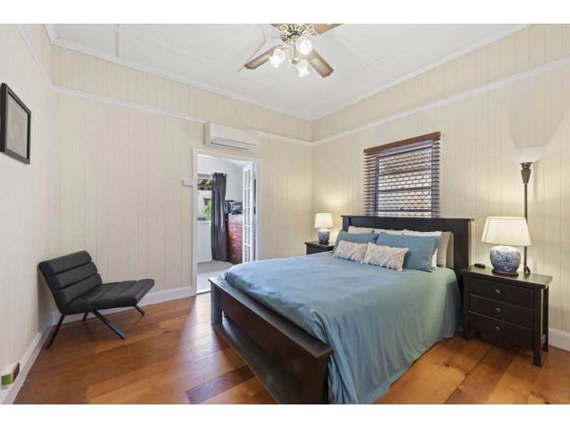 35 Nudgee Road, Hamilton QLD 4007