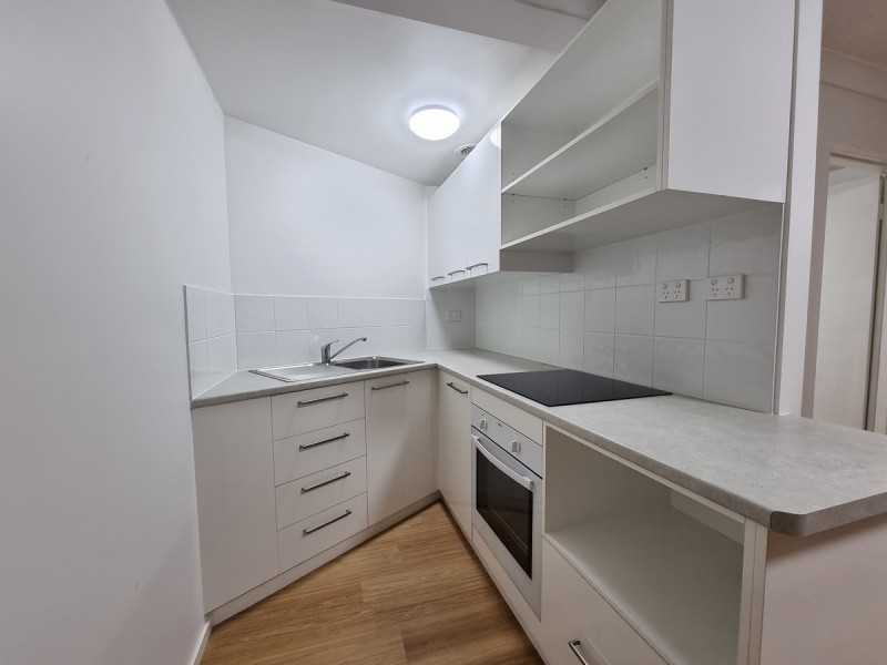 5/33 Lilly Street, Greenslopes QLD 4120