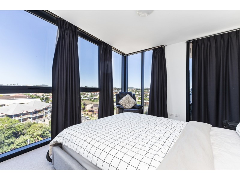 30808/300 Old Cleveland Road, Coorparoo QLD 4151