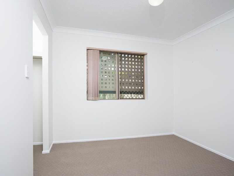 2/560 Old Cleveland Road, Camp Hill QLD 4152