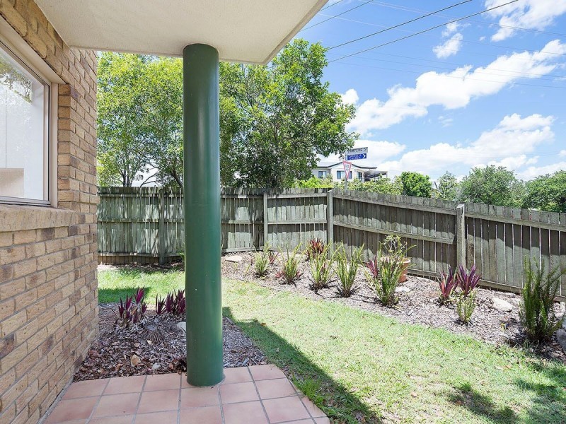 2/560 Old Cleveland Road, Camp Hill QLD 4152