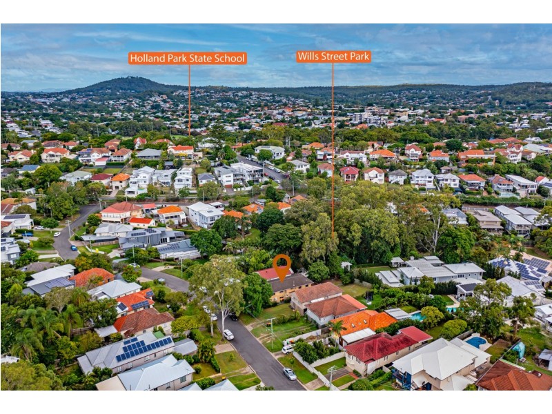 33 Wills Street, Coorparoo QLD 4151