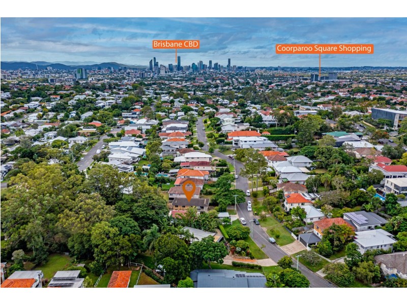 33 Wills Street, Coorparoo QLD 4151