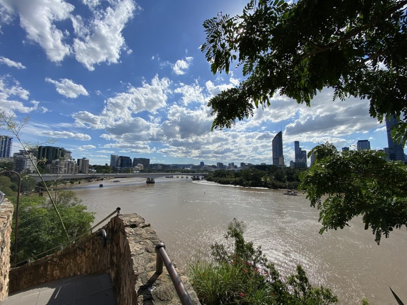 47 Walmsley Street, Kangaroo Point QLD 4169