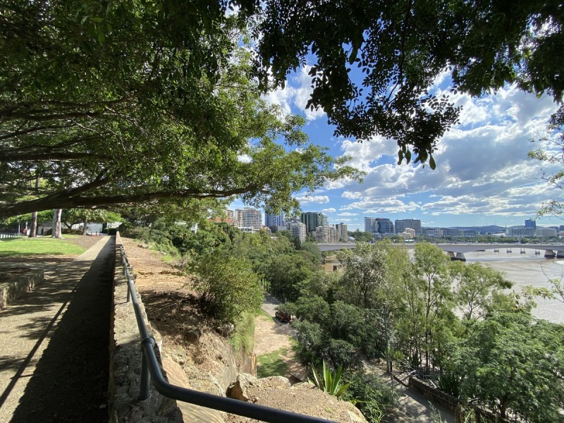 47 Walmsley Street, Kangaroo Point QLD 4169