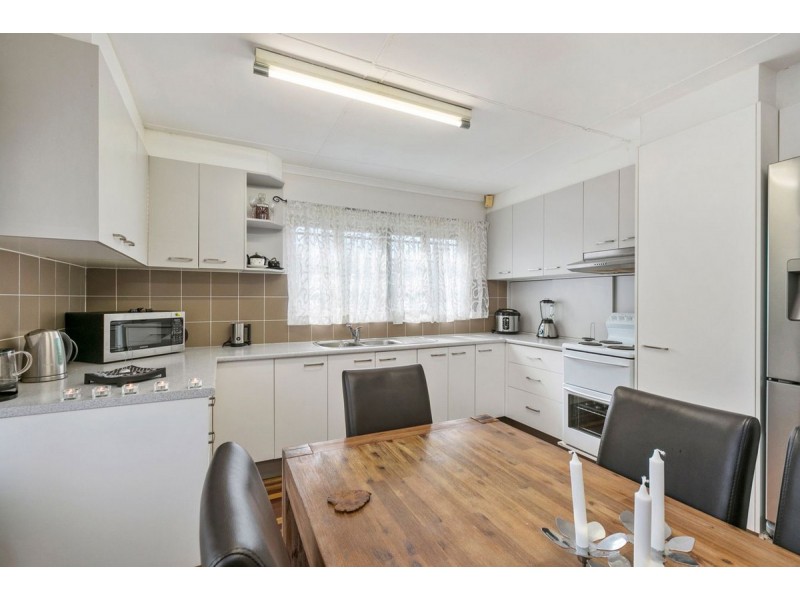 48 Broadwater Road, Mount Gravatt East QLD 4122