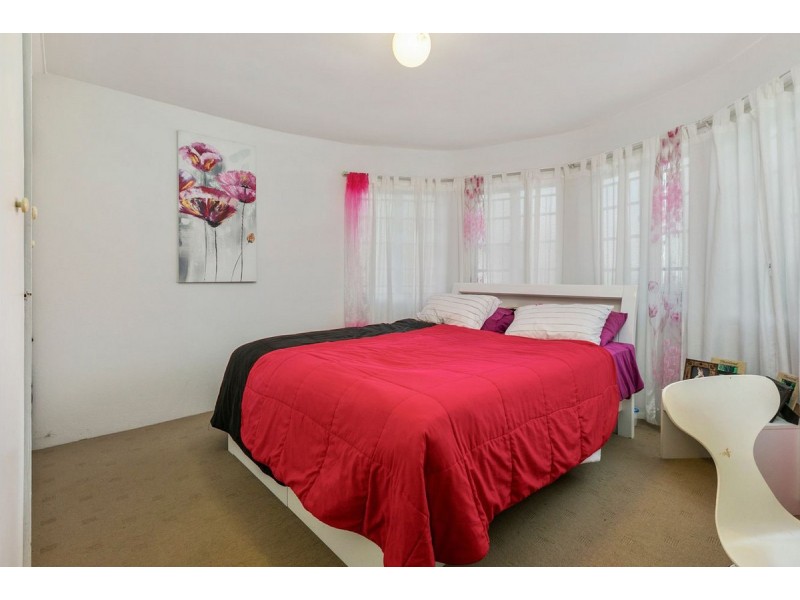 48 Broadwater Road, Mount Gravatt East QLD 4122