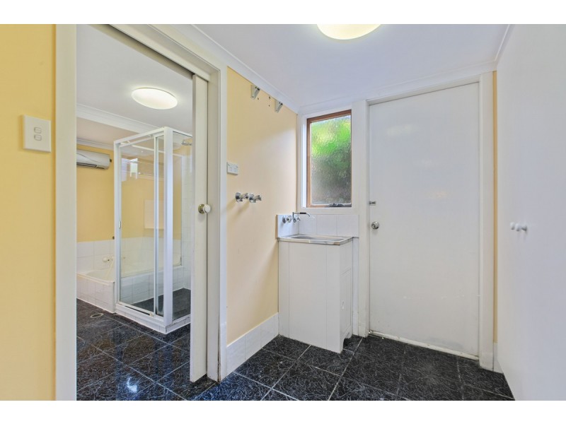 86 Bunya Street, Greenslopes QLD 4120