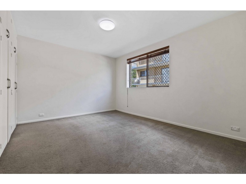 2/54 Amelia Street, Coorparoo QLD 4151