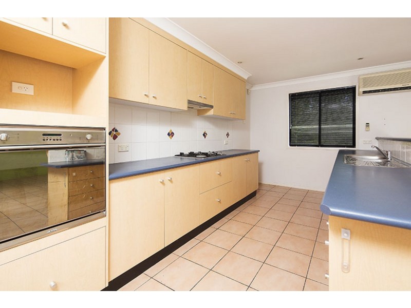 55 Roseglen Street, Greenslopes QLD 4120
