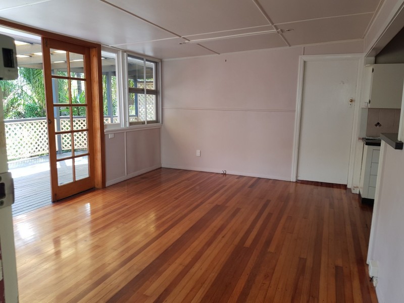 11 Dale Street, Coorparoo QLD 4151