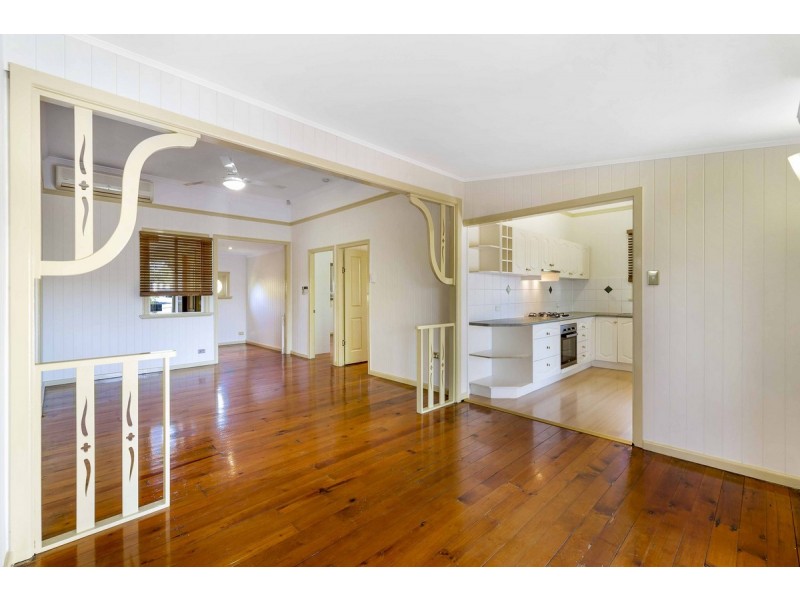 54 Rutland Street, Coorparoo QLD 4151
