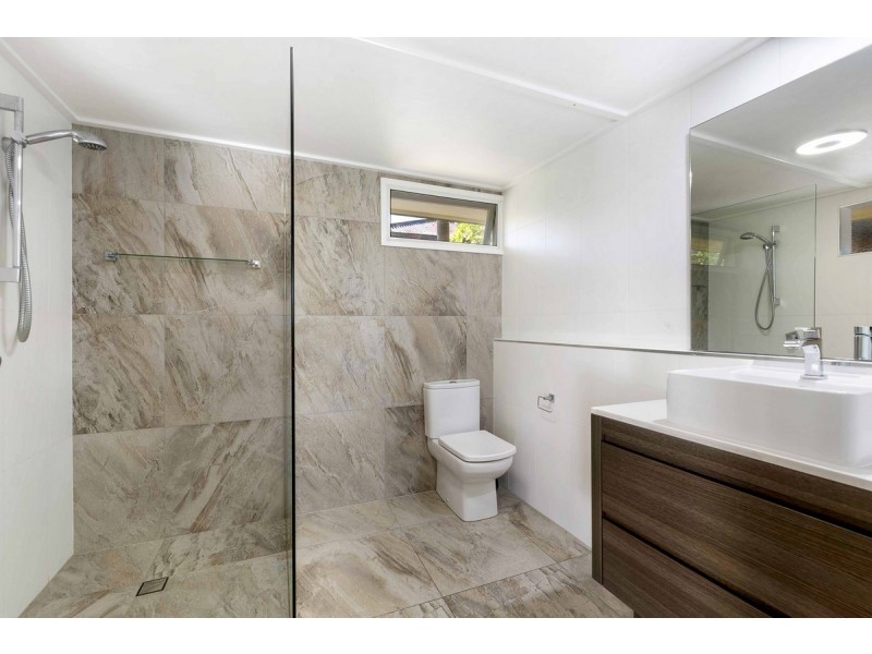 54 Rutland Street, Coorparoo QLD 4151