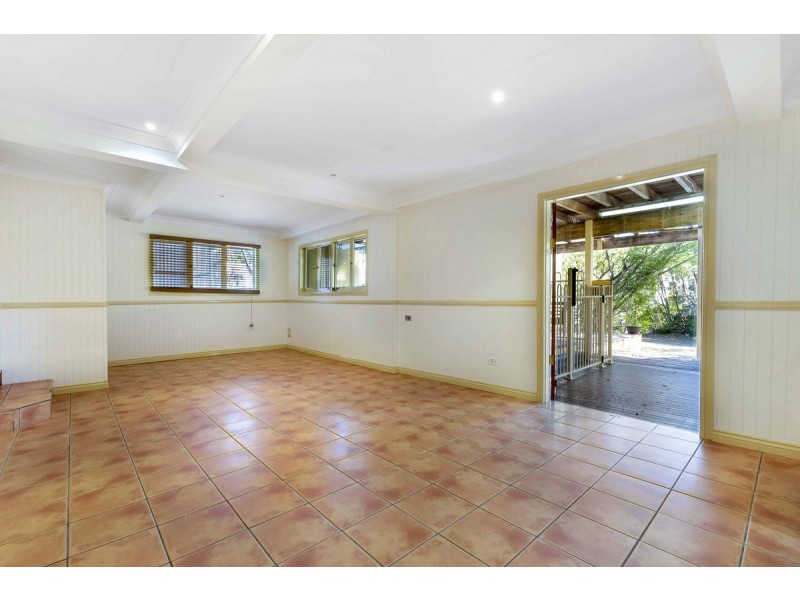54 Rutland Street, Coorparoo QLD 4151