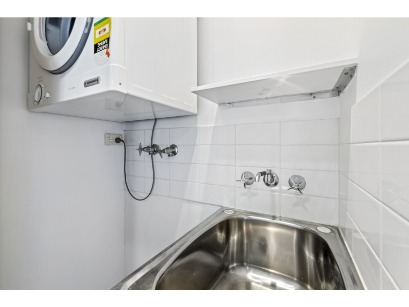 17/11-15 Kitchener Street, Coorparoo QLD 4151