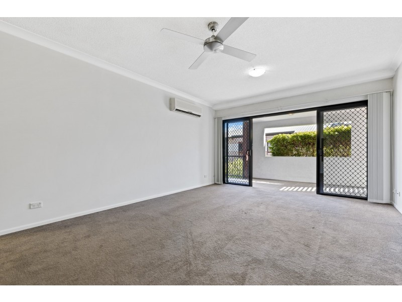 17/11-15 Kitchener Street, Coorparoo QLD 4151