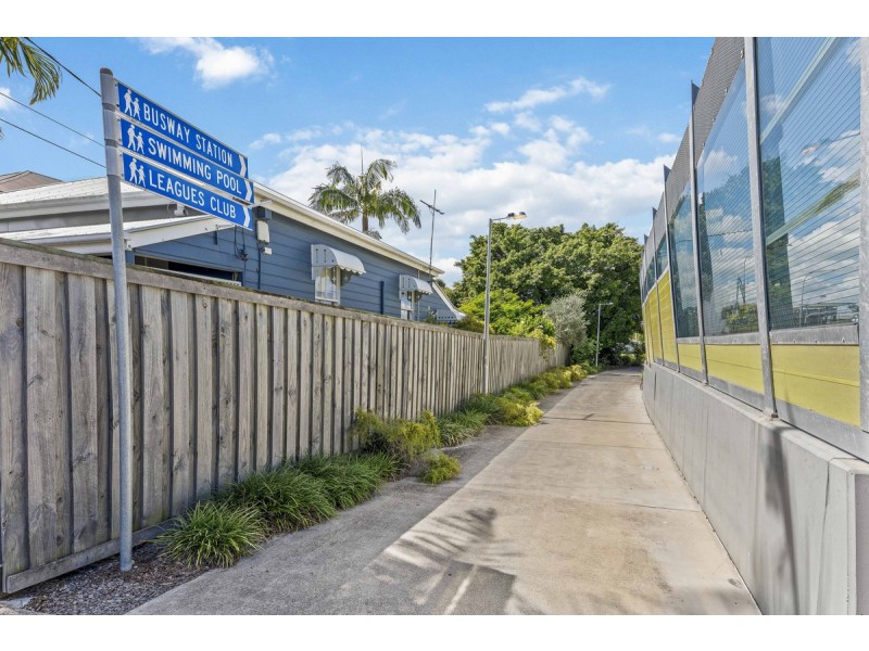 5/33 Lilly Street, Greenslopes QLD 4120