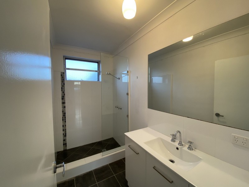 6/90 French Street, Coorparoo QLD 4151