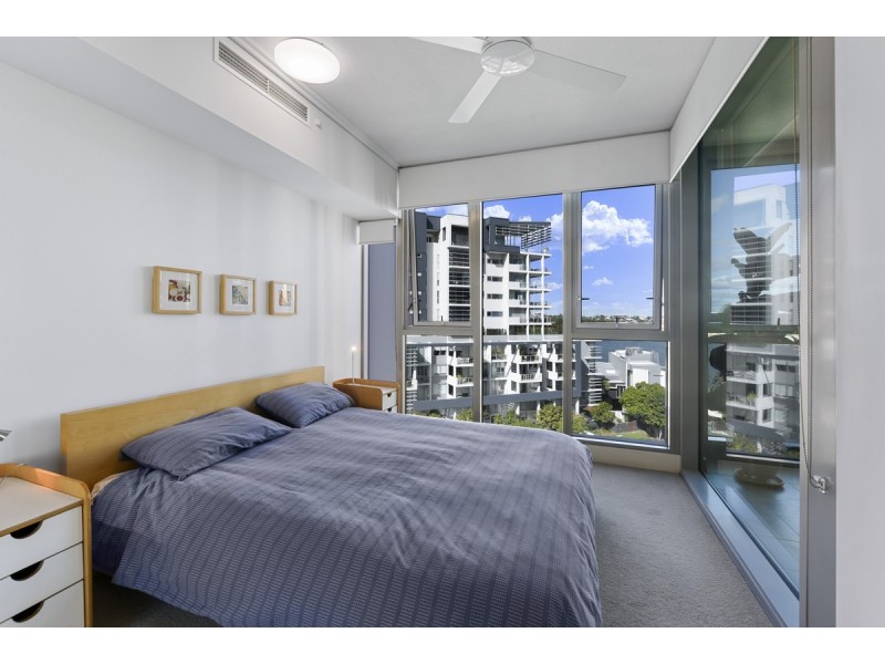 20609/8 Hercules Street, Hamilton QLD 4007